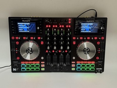 Numark NV 4-Channel Dual-Display Serato DJ Controller - Tested