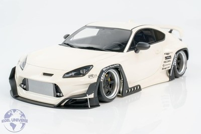 GT Spirit - 1:18 PANDEM Toyota GR86 Crystal White 2024 - Limited