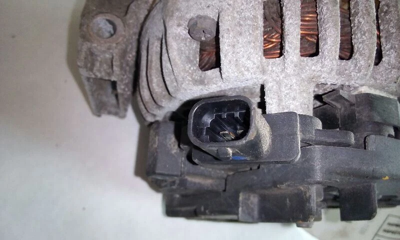 05-11 Saab 9-3 Alternator 4 Cylinder Automatic - Image 2 of 4