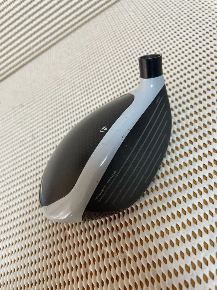 Used Taylormade SIM2 3w 15° Fairway wood head rev1 - Image 4 of 4