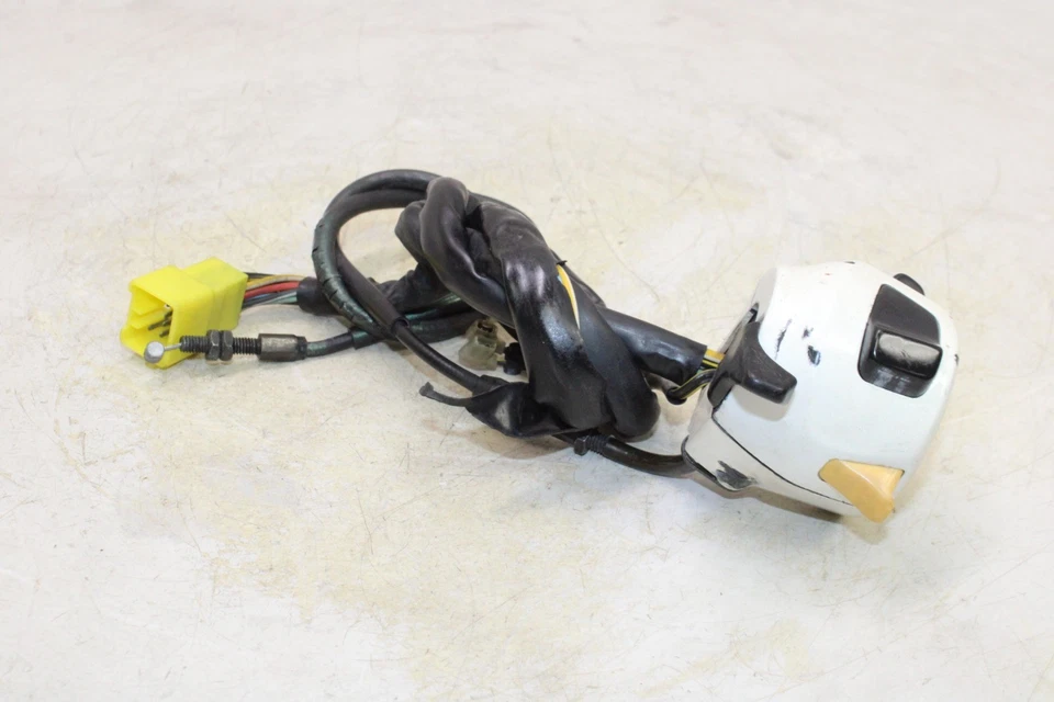 Suzuki Hayabusa GSX1300R 2006 OEM clip izquierdo en mango bocina interruptor de señales Foto 3 de 4