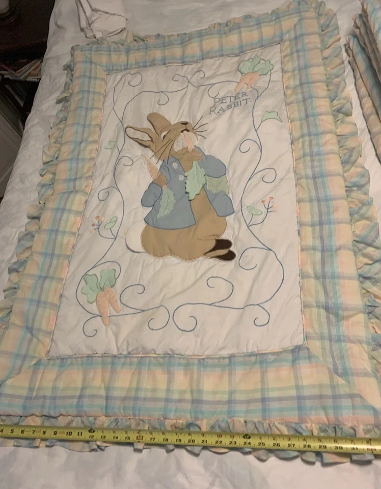 Juego de 3 piezas de ropa de cama de cuna Peter Rabbit acolchado 48x34 vintage raro Foto 3 de 4