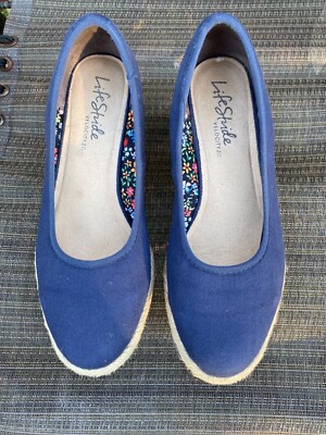 Lifestride Karma Espidrilles 10.5 Wide Width Navy Womens Shoes 