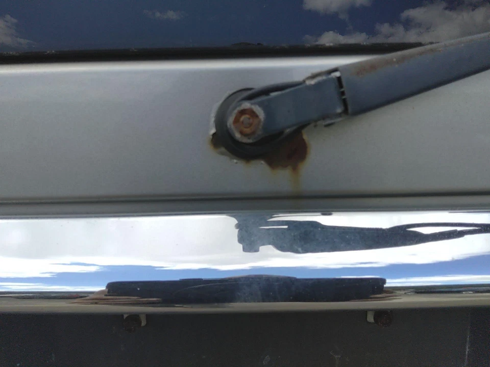 03 HUMMER H2 DECK LID Pewter Metallic Gray/paint Code=11u (has Chips Rust) Foto 2 de 4