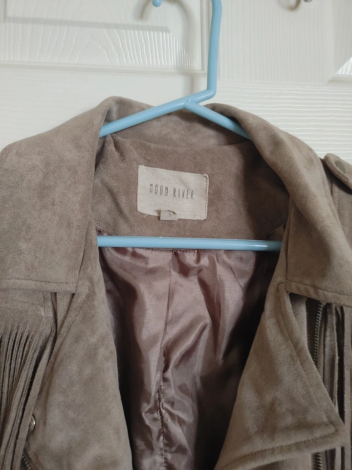 Moon River Western Fringe 人造麂皮绒皮革米色夹克 尺寸 S — 第 2/4 张图片