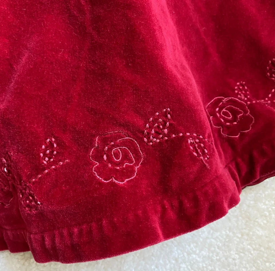 Vestido de Navidad de terciopelo rojo bordado The Children's Place para niñas pequeñas 3T Foto 4 de 4