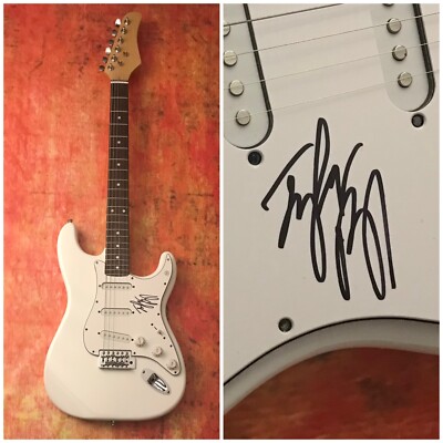 GFA And The Shakedown Tyler Bryant Signiert Elektrisch Gitarre T6 COA
