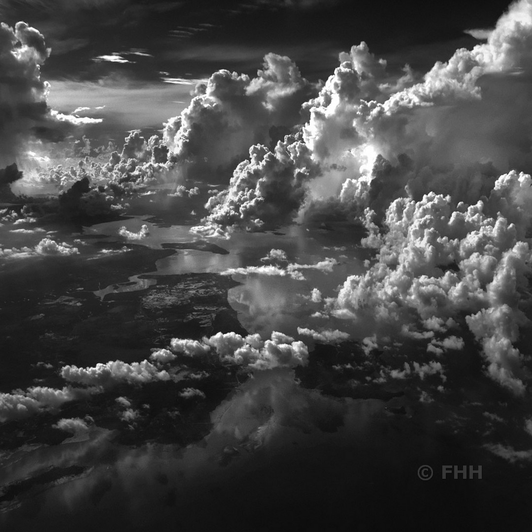 洋書 THE REFINED EYE by Hengki Koentjoro THE REFINED EYE BY HENGKI KOENTJORO SPECIAL EDITION 