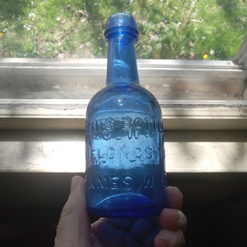 BOTELLA DE REFRESCO EN CUCLILLAS HOMBRO CUADRADO ALLENTOWN, PA JAMES WISE AZUL COBALTO AÑOS 1860 BONITA - Imagen 8 de 14