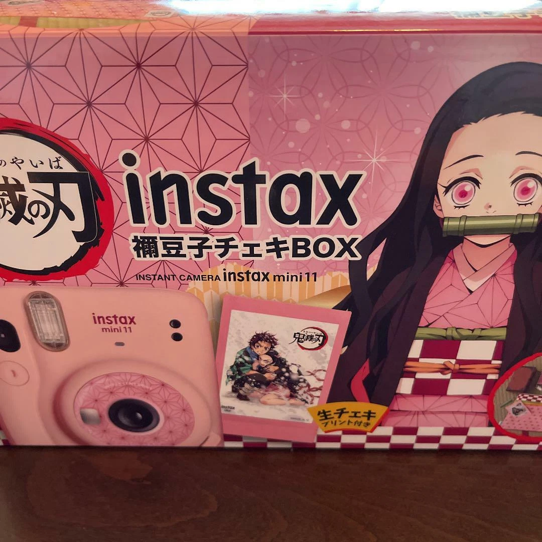 instax mini nezuko