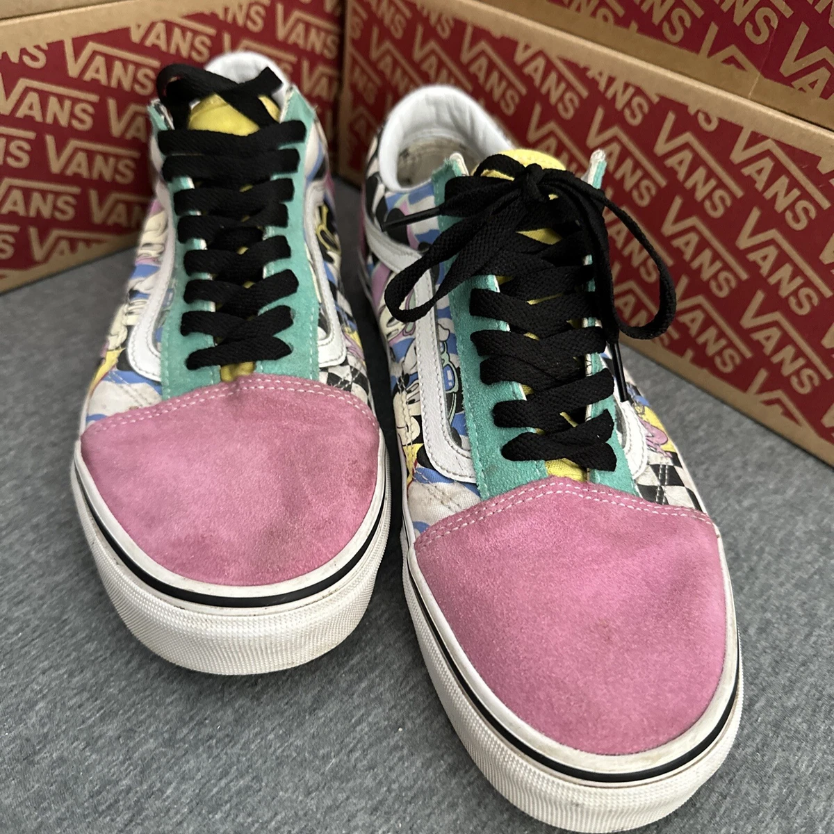 Size 10 VANS Old Skool x Disney 80s Mickey 2018