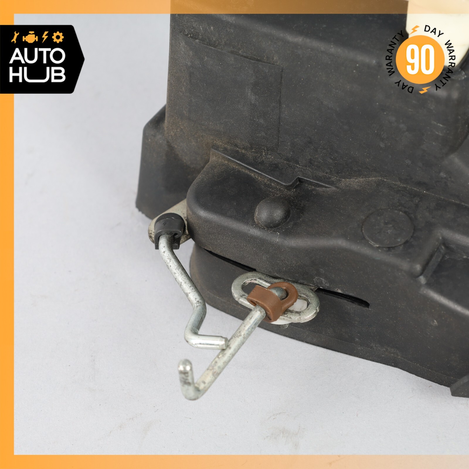 2008 Maserati GranTurismo M145 Right Side Door Lock Latch Actuator OEM 76k