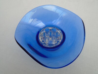 Vintage Davidson Blue Pressed Glass Posy bowl and Frog VGC
