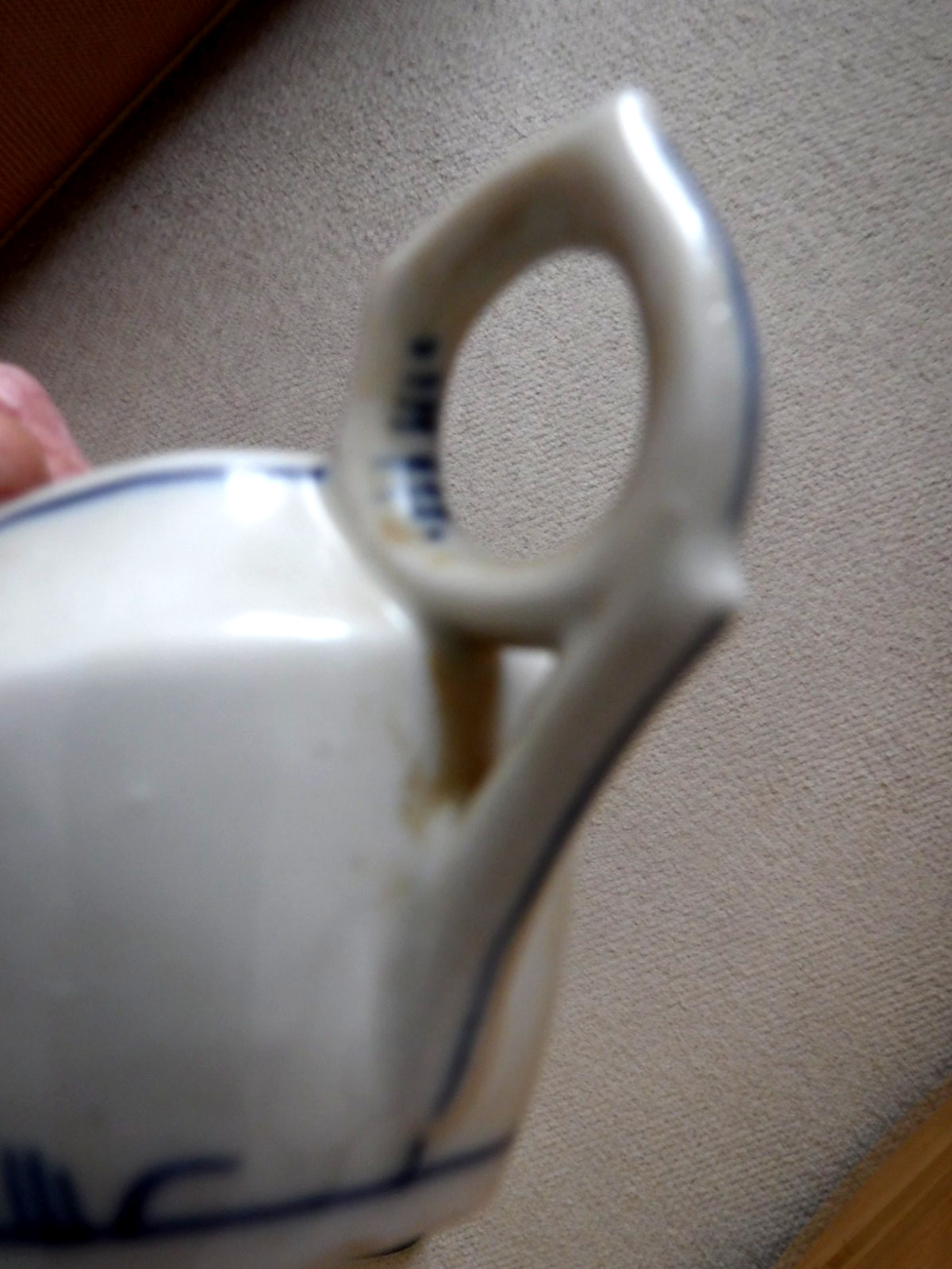 19thC Blue Onion Porcelain Invalid Feeder