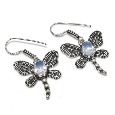 Boucles d'oreilles pierre précieuse forme ovale opale laiteuse bijou... - Photo 1/4