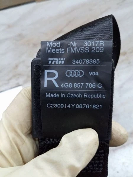 2012 - 2015 AUDI A6 RIGHT PASSENGER SIDE SEATBELT RETRACTOR OEM BLACK  4G8857706 Foto 4 de 4