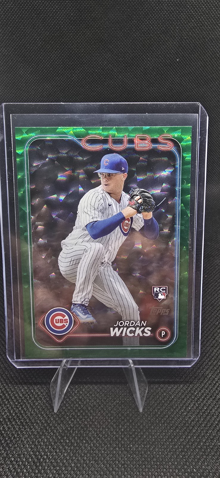 2024 Topps Series 2 - Jordan Wicks #613 Green Foil /499 (RC)