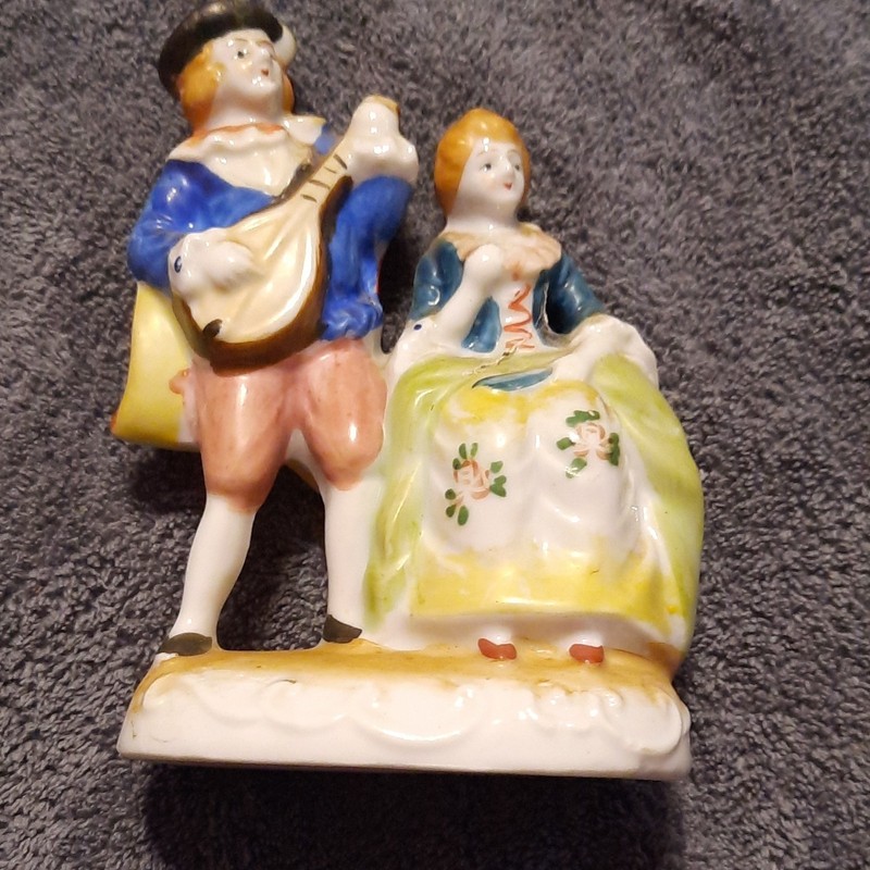 Occupied Japan hand Painted Glazed Ceramic Figurine, Multicolor Music Theme