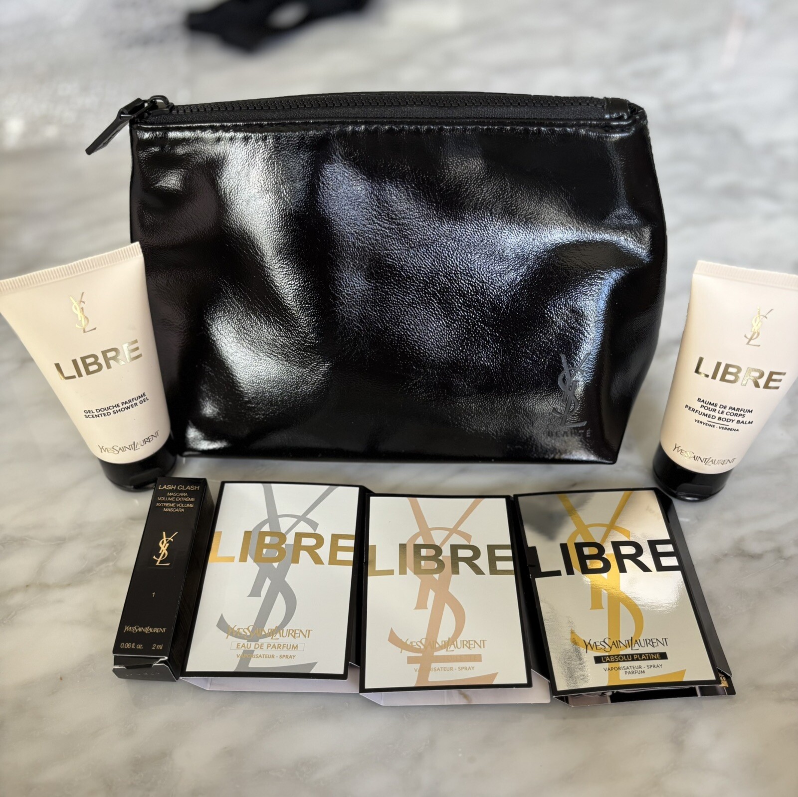 YSL YVES SAINT LAURENT Beaute sacchetto nero borsa cosmetica e set di campioni