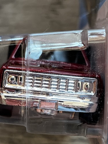 Hot Wheels ‘ 24 Celebration Racers ‘78 Dodge Li’L Red Express Valentine Truck - Picture 9 of 16