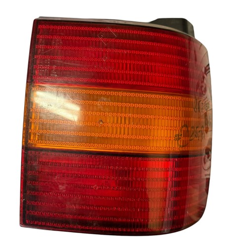 Heckleuchte R 3A9945112 VW Passat Variant 1.8 35 I