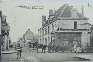 Chatellerault 86 Cpa All Three Pigeons And The Rue Du Castle D Eau Fine 1910 Ebay