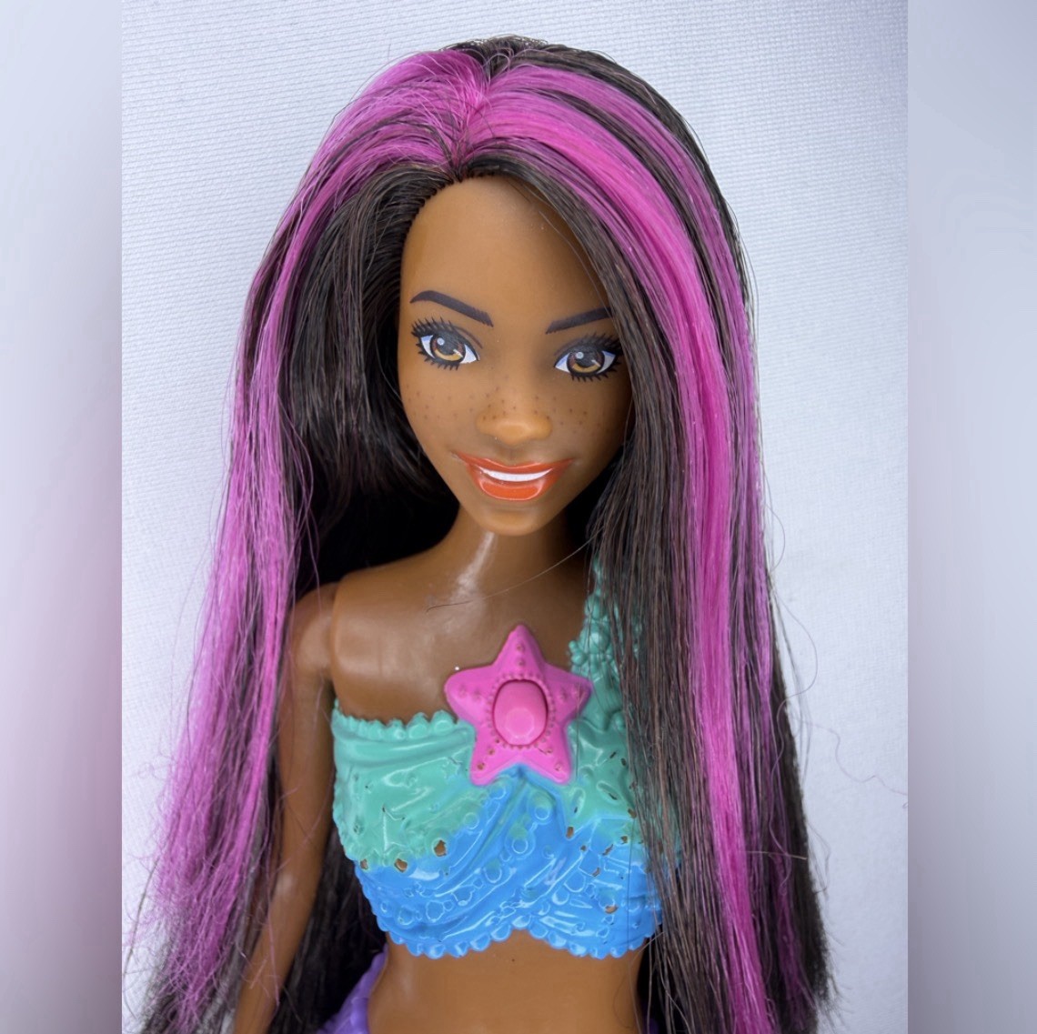 BRUNETTE PINK AA BARBIE MERMAID MATTEL SOLID TOP + SOLID FIN