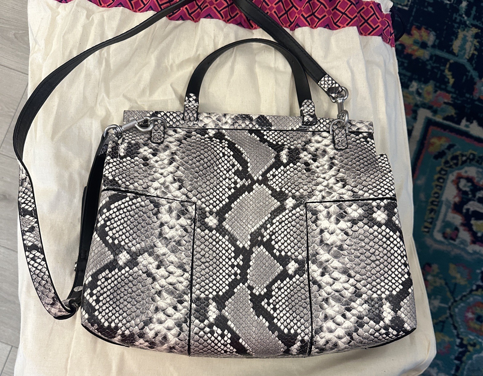 Tory Burch Python Embossed Snakeskin Leather Shou… - image 6