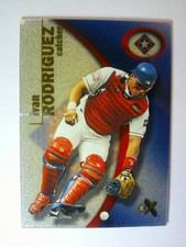 2001 Fleer EX Ivan Rodriguez #61 Rangers - MINT - PACK FRESH 🔥