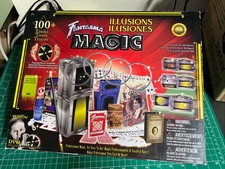 Illusions 100 Amazing Magic Tricks Set by Fantasma Houdini 2016 New Open Box