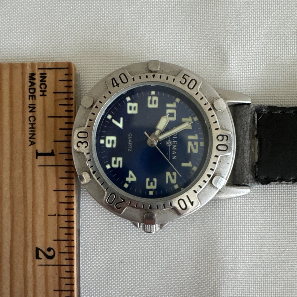 Coleman Belt Pocket Watch 40-342 Working Condition Visible Wear On Strap - Image 3 of 4