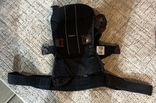 BabyBj rn One Baby Carrier Heather Grey Cotton 8-33lbs Excellent Condition