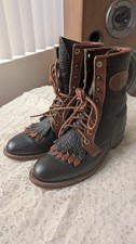 Justin Vintage Black and Brown Leather Kiltie Lacer Roper Boots Size 5 1/2 B