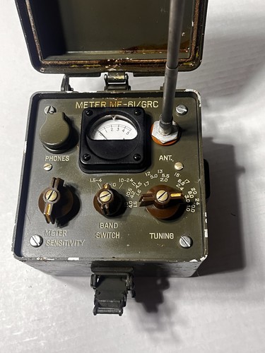 ME-61/GRC Field Strength Meter – Vintage Military Signal Test Equipment Untested