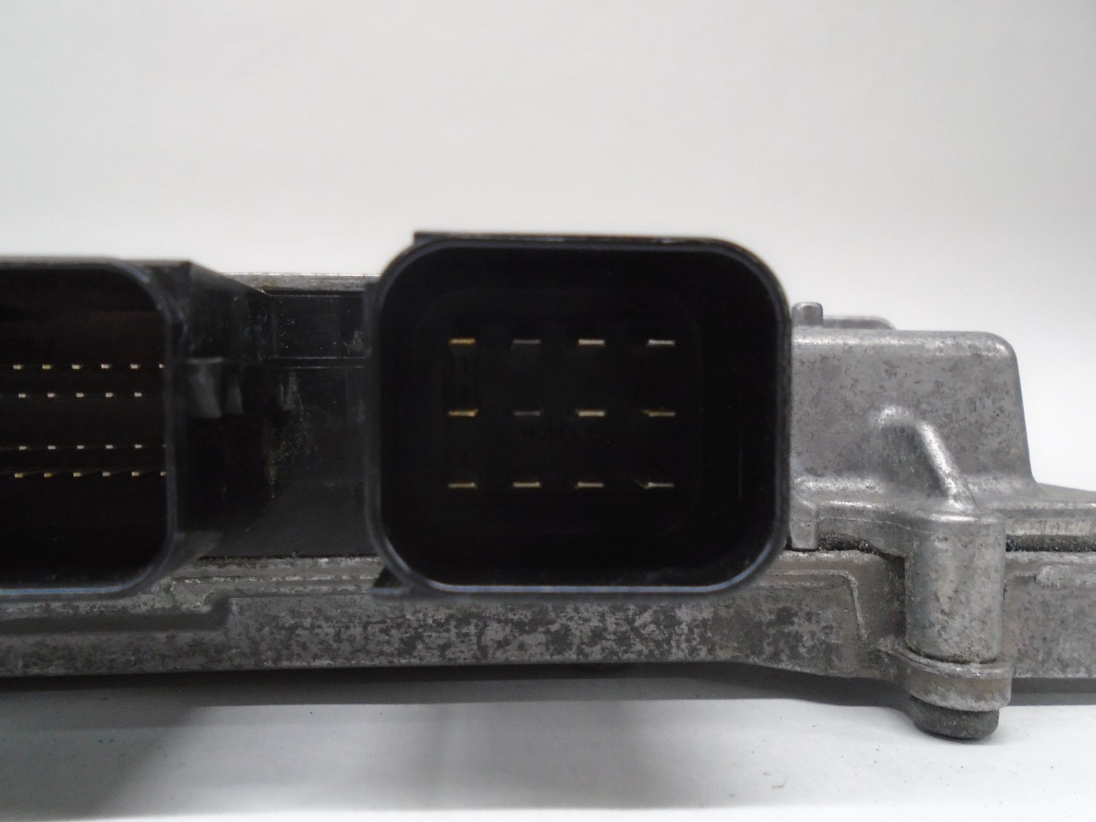 BMW 2011-2012 528I X3  7 613 806  ENGINE COMPUTER MODULE ECU ECM PCM  5WK92610