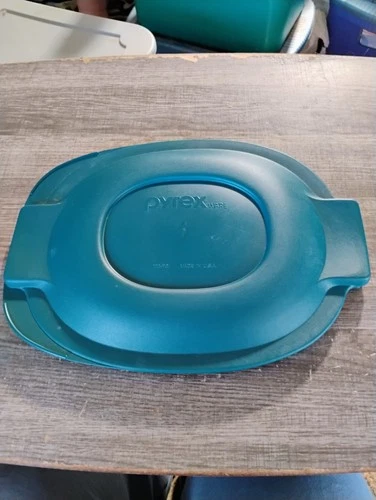 PYREX GREEN 702-PC PLASTIC OVAL STORAGE LID FREE USA SHIP