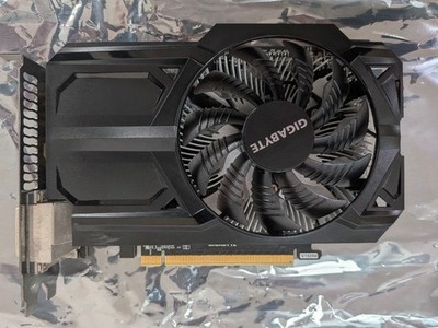 GIGABYTE GeForce GTX 950 2GB GDDR5 Grafikkarte 6-Pin Anschluss