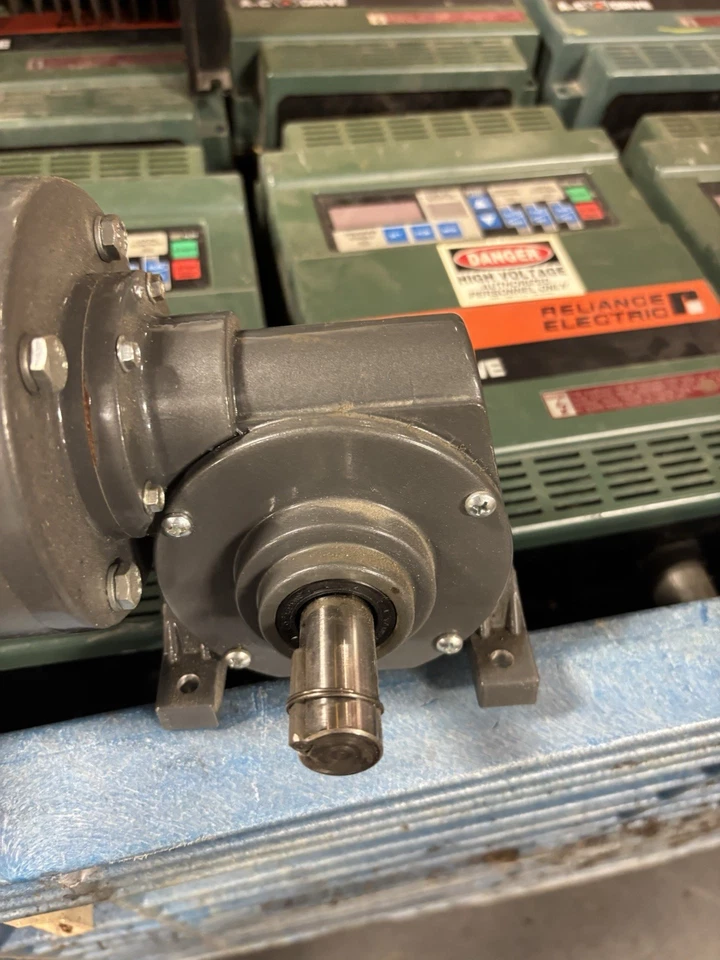 NEW NO BOX BALDOR 33E196W009K1 115V 2.1A - Image 3 of 4