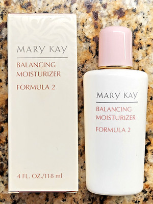 Mary Kay Balancing Moisturizer Formula 2 * 1067 * NEW IN BOX
