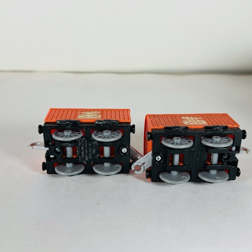 Thomas The Train Mail Cargo Box Cars Trackmaster Trailer Pull Behind Lot of 2 - Bild 6 von 7