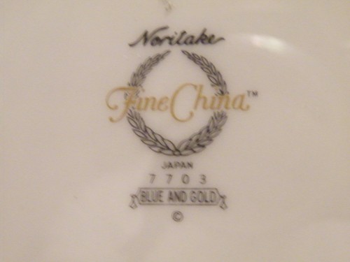 Set of 6 Noritake Bread and Butter Plates BLUE AND GOLD pattern 7703 MINT Cond - Imagen 5 de 5