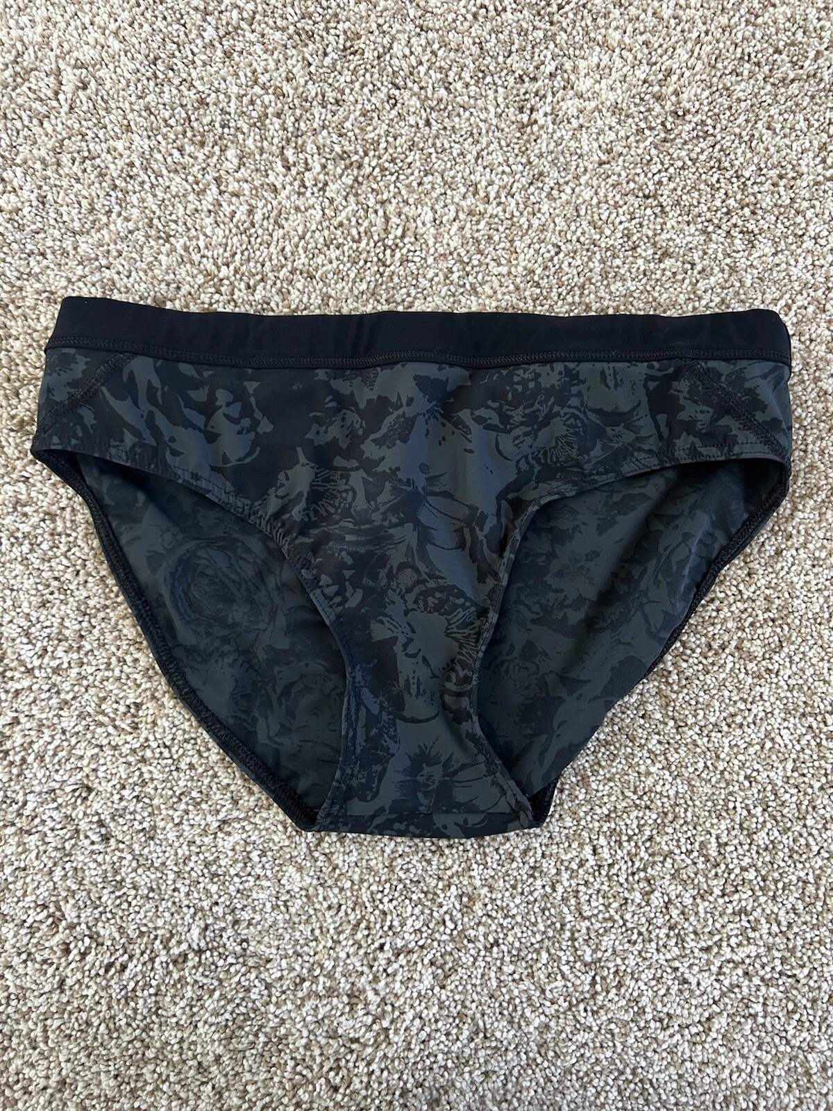 sweaty-betty bikini 