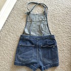 Foto 3 di 8