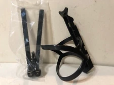 Innovations Cycling Inc Plastic Water Bottle Cage: Black