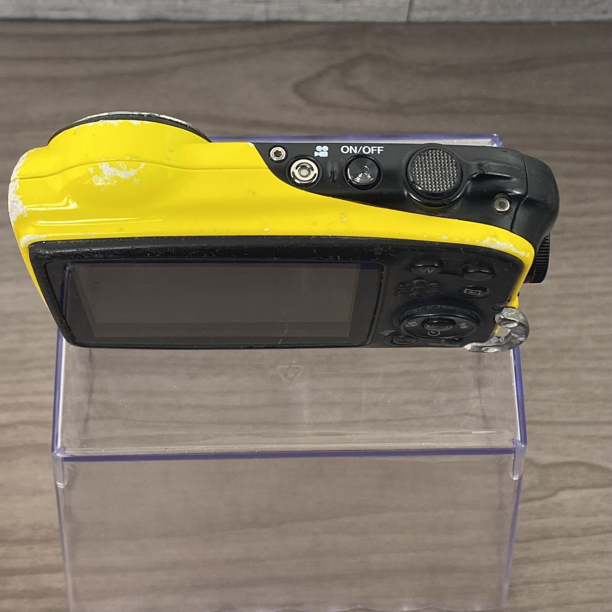 FujiFilm XP80 16.4MP Yellow Waterproof / Shockproof Digital Camera