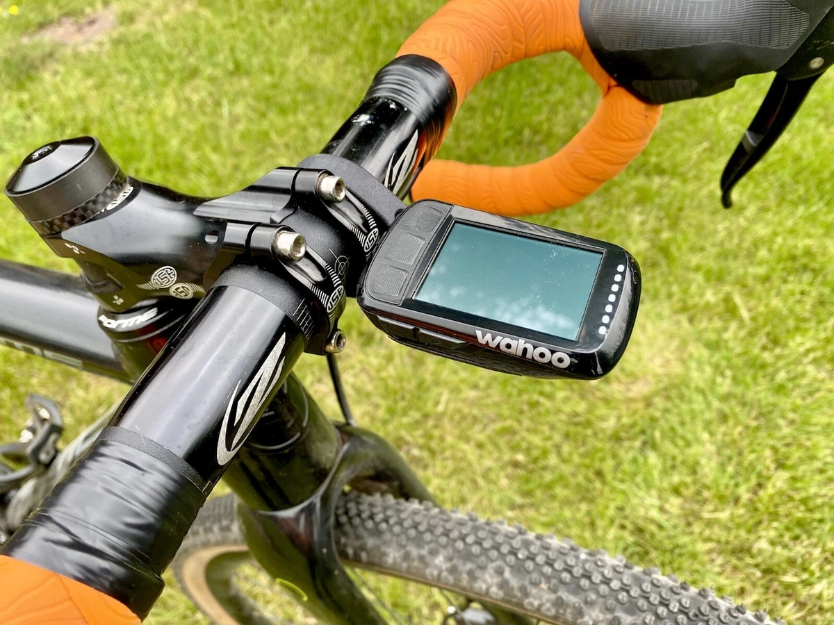 Wahoo elemnt cheap bolt front mount