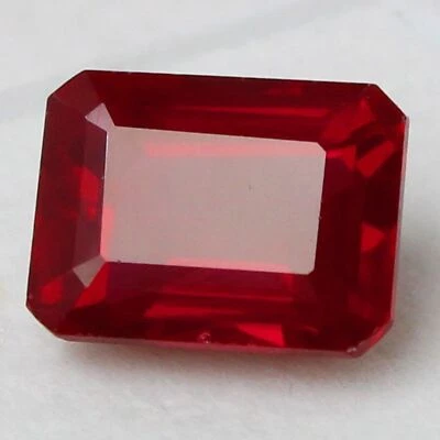 SENZA MARCHIO Rubino rosso sangue di piccione naturale certificato Birmania 8x6 mm smeraldo...