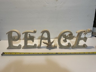 CREAM RESIN CHRISTMAS PEACE TABLETOP DECOR WITH DOVES AND STARS