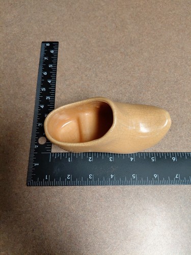 Vintage Miniature Yellow Ceramic DUTCH CLOG Shoe 5" Long March 1941 Exhibitors - Picture 12 of 13