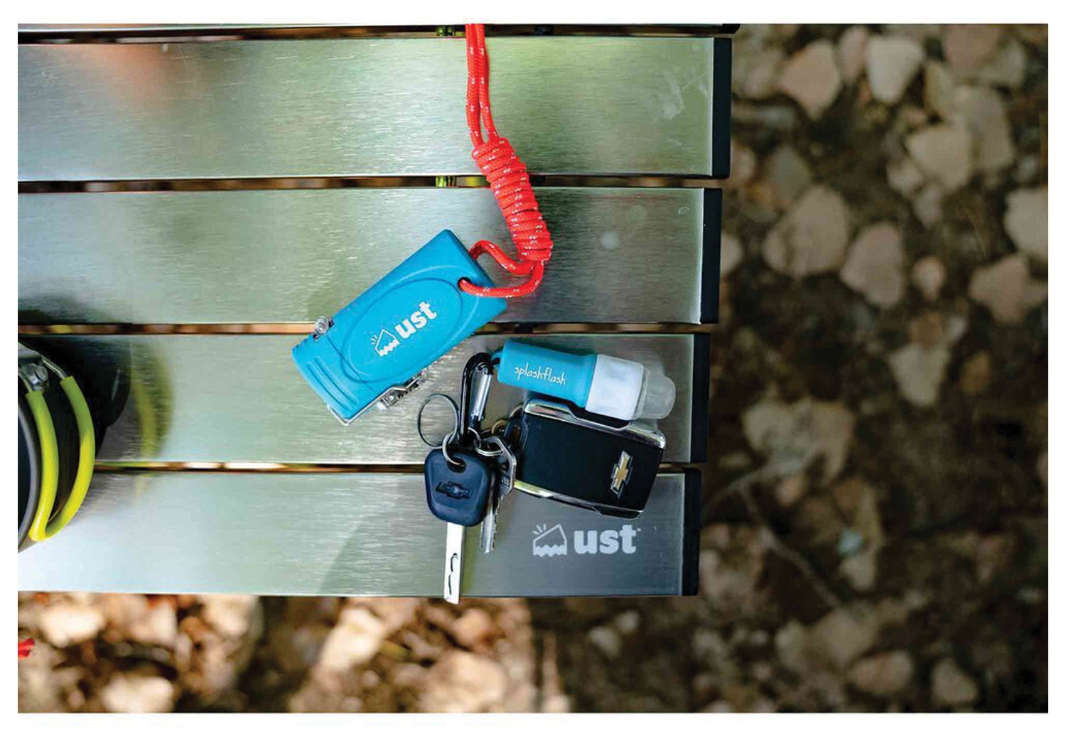 Световые индикаторы Ust Splashflash Glo освещают ваши приключения 5190₽